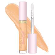 Too Faced Born This Way Ethereal Light Illuminating Smoothing Concealer (5ml)