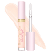 Too Faced Born This Way Ethereal Light Illuminating Smoothing Concealer (5ml)