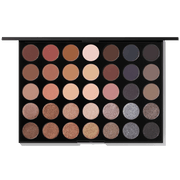Magic Mirror Artistry Palette Is Now Available At Your Doorstep!
